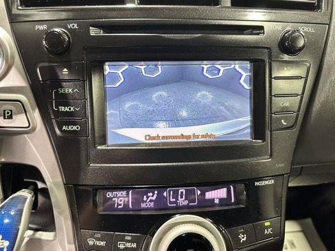 Used 2012 Toyota Prius V Two FWD image 13