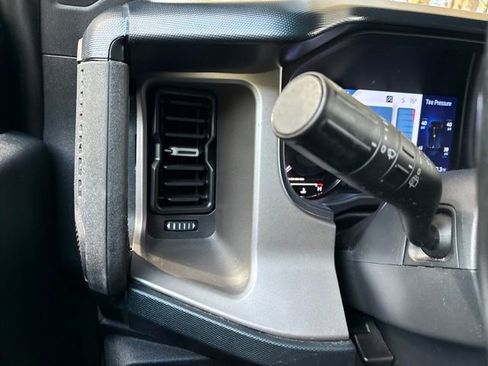 Used 2021 Ford Bronco Outer Banks AWD/4WD image 26
