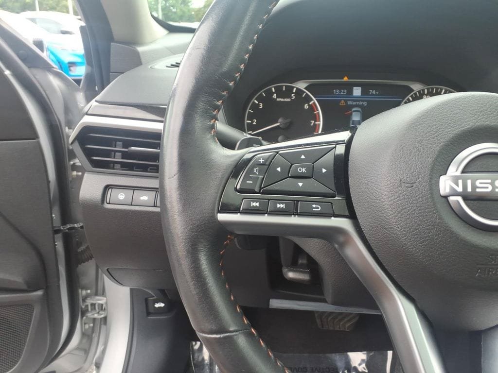 Used 2023 Nissan Altima 2.0 SR FWD image 28