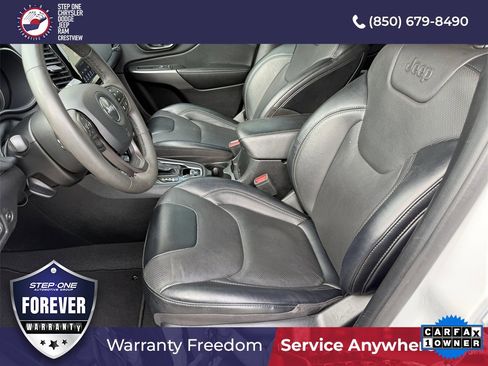 Used 2022 Jeep Cherokee Limited image 12