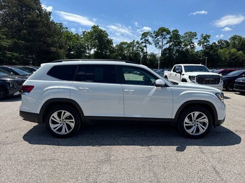 Used 2023 Volkswagen Atlas SE AWD/4WD image 6