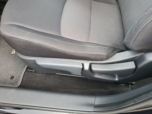 Used 2024 Nissan Sentra SV FWD image 21