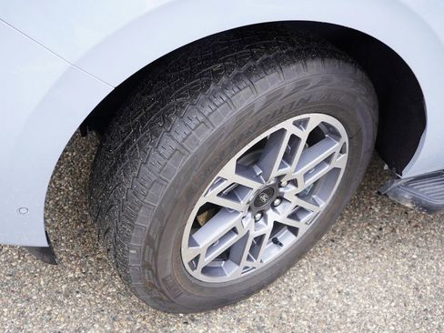 Certified 2025 Ford Expedition Active AWD/4WD image 13