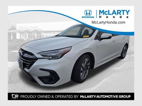 Used 2024 Subaru Legacy Limited image 1