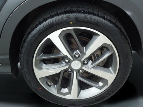 Used 2018 Hyundai Kona Limited AWD/4WD image 9