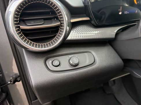 New 2026 Chevrolet Trax ACTIV w/ Sunroof Package image 26