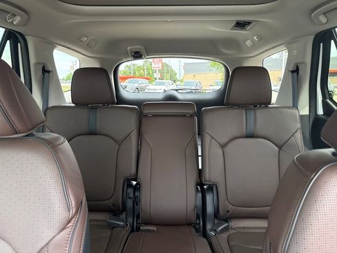 Used 2024 Honda Pilot Elite image 28