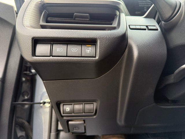 Used 2026 Toyota Prius XLE AWD/4WD image 20