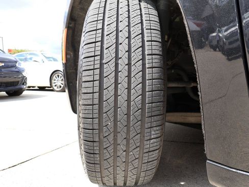 Used 2019 Chrysler Pacifica Touring-L Plus w/ Advanced Safetytec Group image 26