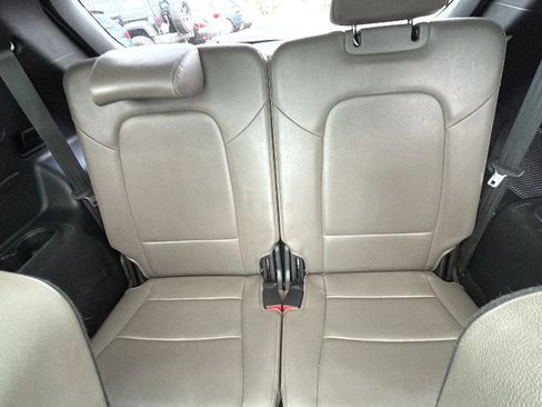 Used 2015 Hyundai Santa Fe Limited w/ Option Group 04 FWD image 37