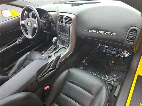 Used 2007 Chevrolet Corvette Convertible w/ Preferred Equipment Group RWD image 21