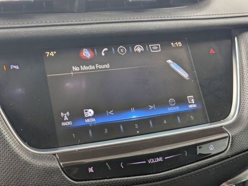 Used 2019 Cadillac XT5 Luxury FWD image 17