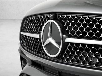 Used 2025 Mercedes-Benz C 300 4MATIC Sedan video 3