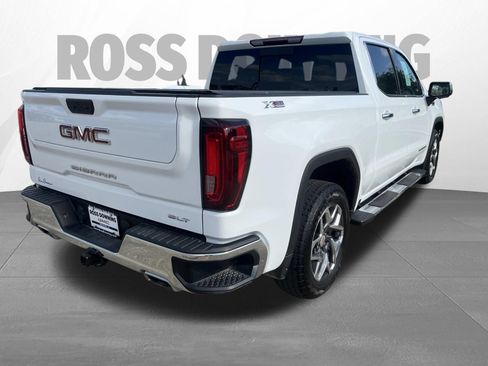 Used 2023 GMC Sierra 1500 SLT w/ SLT Premium Package AWD/4WD image 4