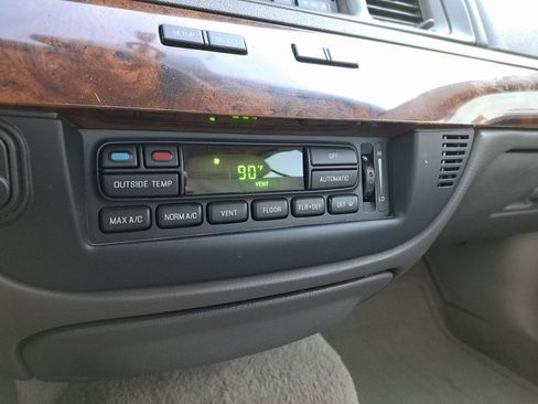 Used 2009 Mercury Grand Marquis LS image 14