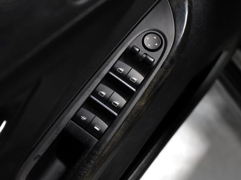 Used 2013 BMW 650i Convertible RWD image 11