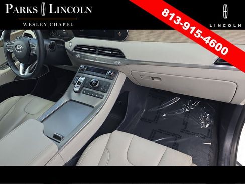Used 2022 Hyundai Palisade Limited FWD image 10