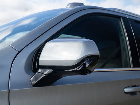 New 2026 Chevrolet Tahoe LS image 9