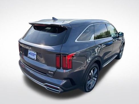 Used 2023 Kia Sorento EX image 7