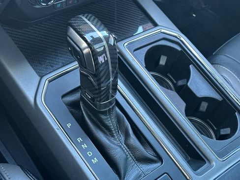 Used 2017 Ford F150 Raptor w/ Equipment Group 802A Luxury image 20