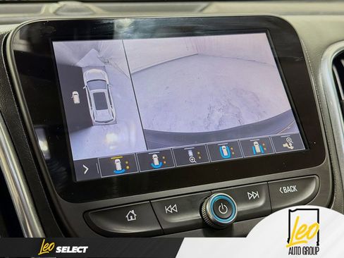 Used 2019 Chevrolet Equinox Premier FWD image 13