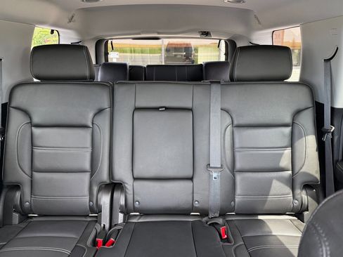 Used 2020 GMC Yukon Denali w/ Denali Ultimate Package AWD/4WD image 27