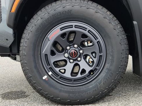 New 2025 Nissan Frontier PRO-4X AWD/4WD image 6