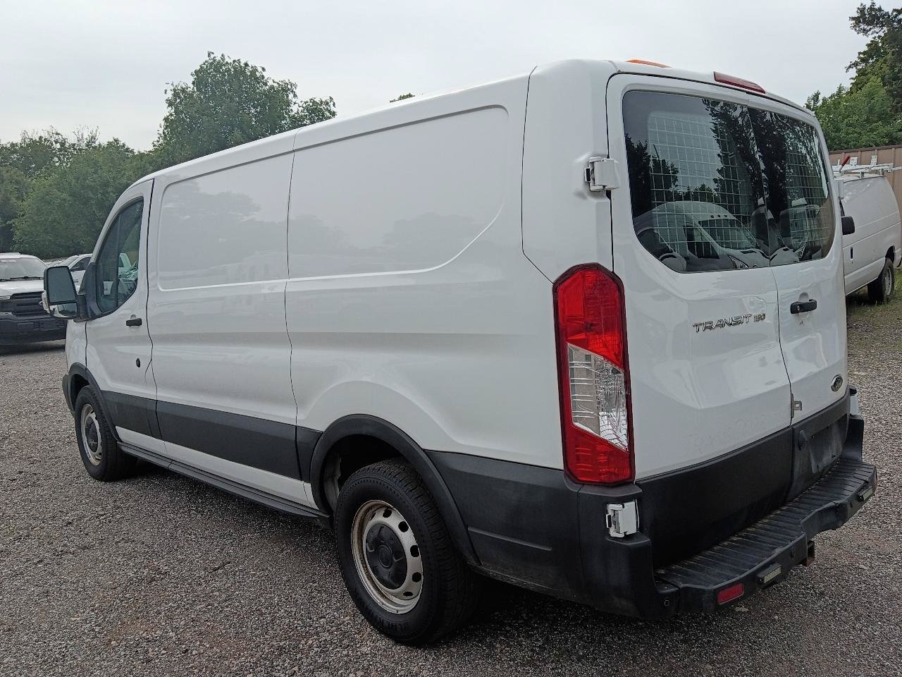 Used 2019 Ford Transit 150 130 Low Roof RWD image 7