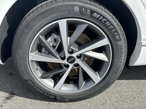 New 2026 Genesis GV80 2.5T Advanced image 7