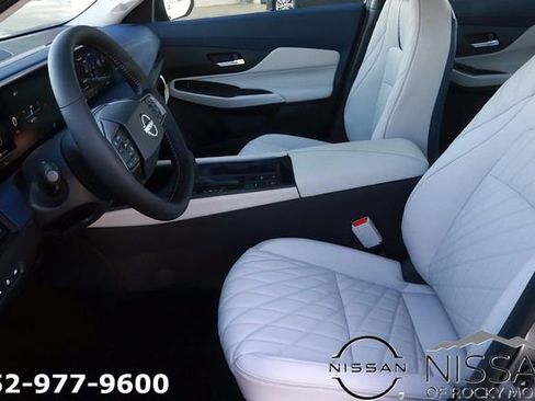New 2026 Nissan Sentra SL FWD image 13