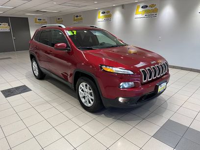 Used 2017 Jeep Cherokee Latitude w/ Cold Weather Group