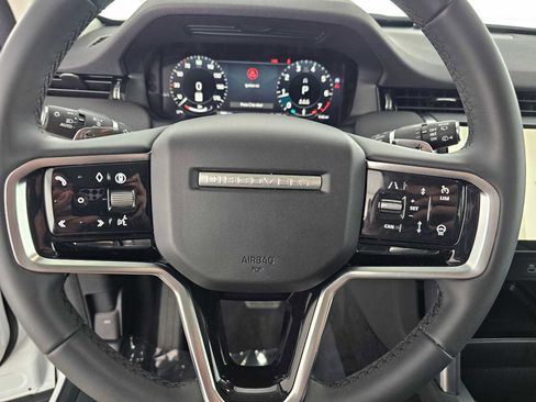 Used 2024 Land Rover Discovery Sport S image 22