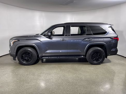 Certified 2023 Toyota Sequoia Limited w/ TRD Off-Road Package AWD/4WD image 6