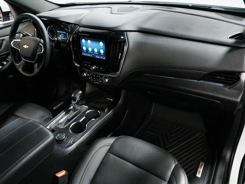 Used 2022 Chevrolet Traverse LT w/ LPO, Floor Liner Package AWD/4WD image 41