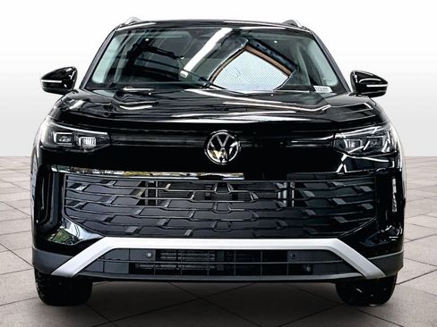 New 2026 Volkswagen Tiguan SE image 5
