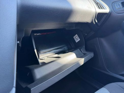 Used 2017 Ford Focus ST image 20