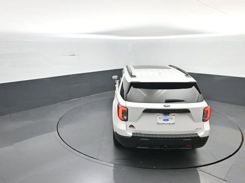Used 2023 Ford Explorer Timberline image 26