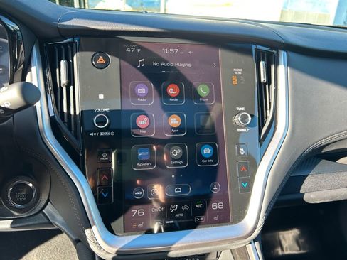 Used 2022 Subaru Outback Premium image 35