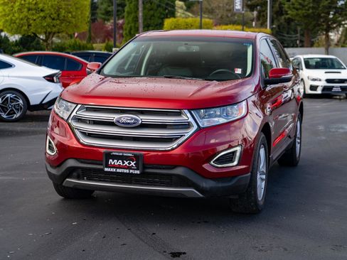 Used 2018 Ford Edge SEL w/ Equipment Group 201A image 4