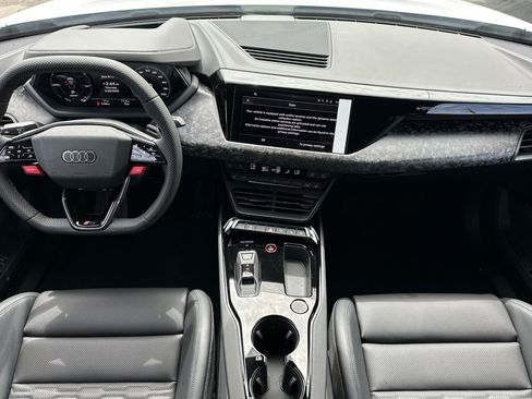 New 2026 Audi RS e-tron GT performance AWD/4WD image 12