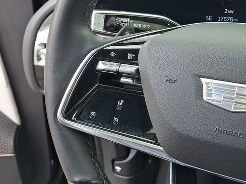 Certified 2024 Cadillac Lyriq Luxury AWD/4WD image 20