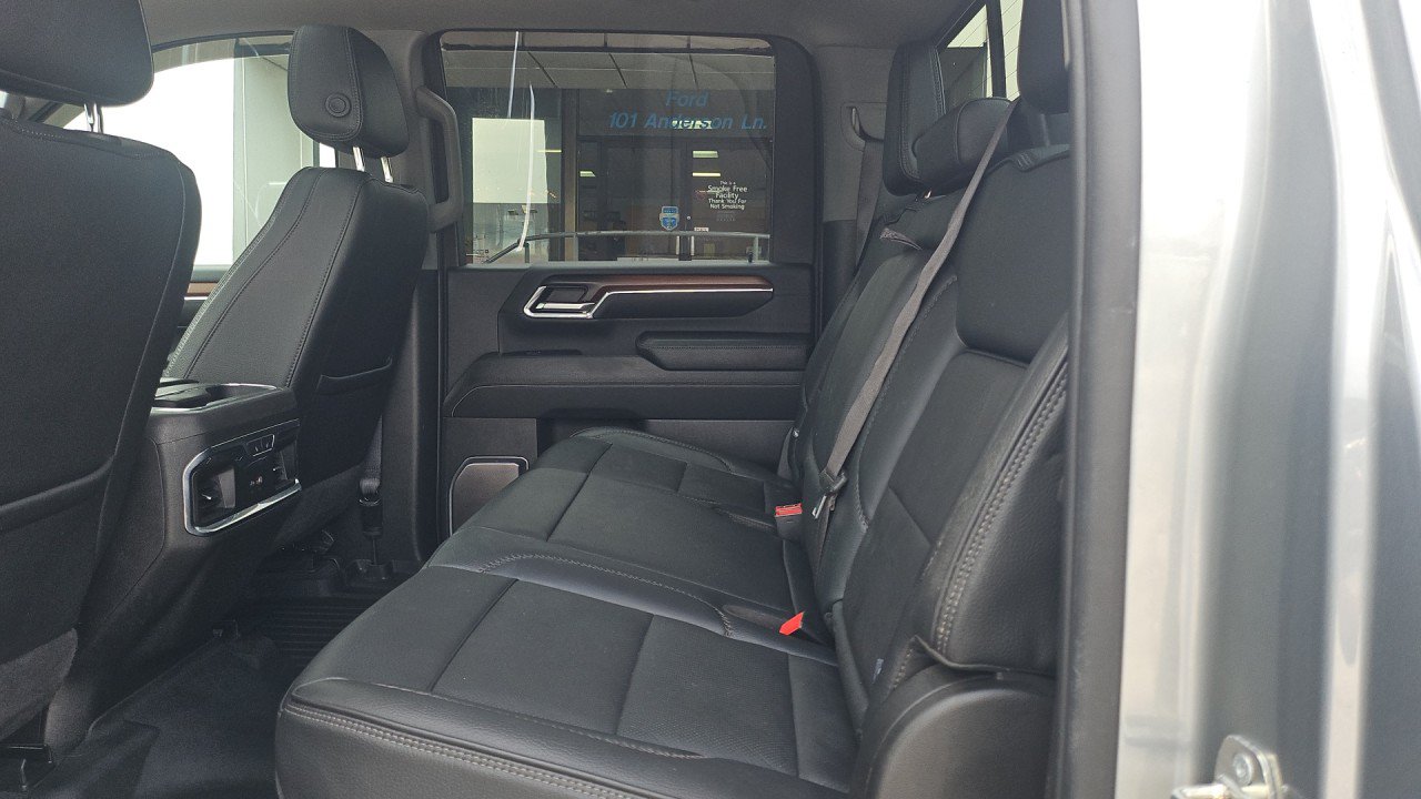 Used 2024 GMC Sierra 2500 Denali w/ Denali Reserve Package AWD/4WD image 13