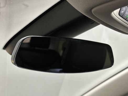 Used 2017 Cadillac XT5 Luxury image 38