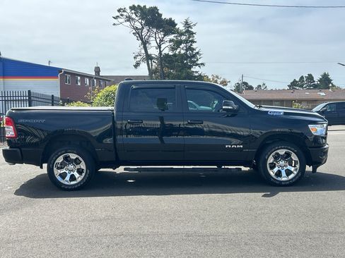Used 2022 RAM 1500 Big Horn AWD/4WD image 10