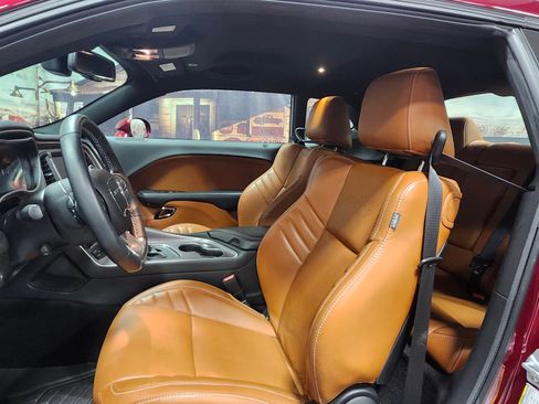 Used 2019 Dodge Challenger SRT Hellcat Redeye image 18