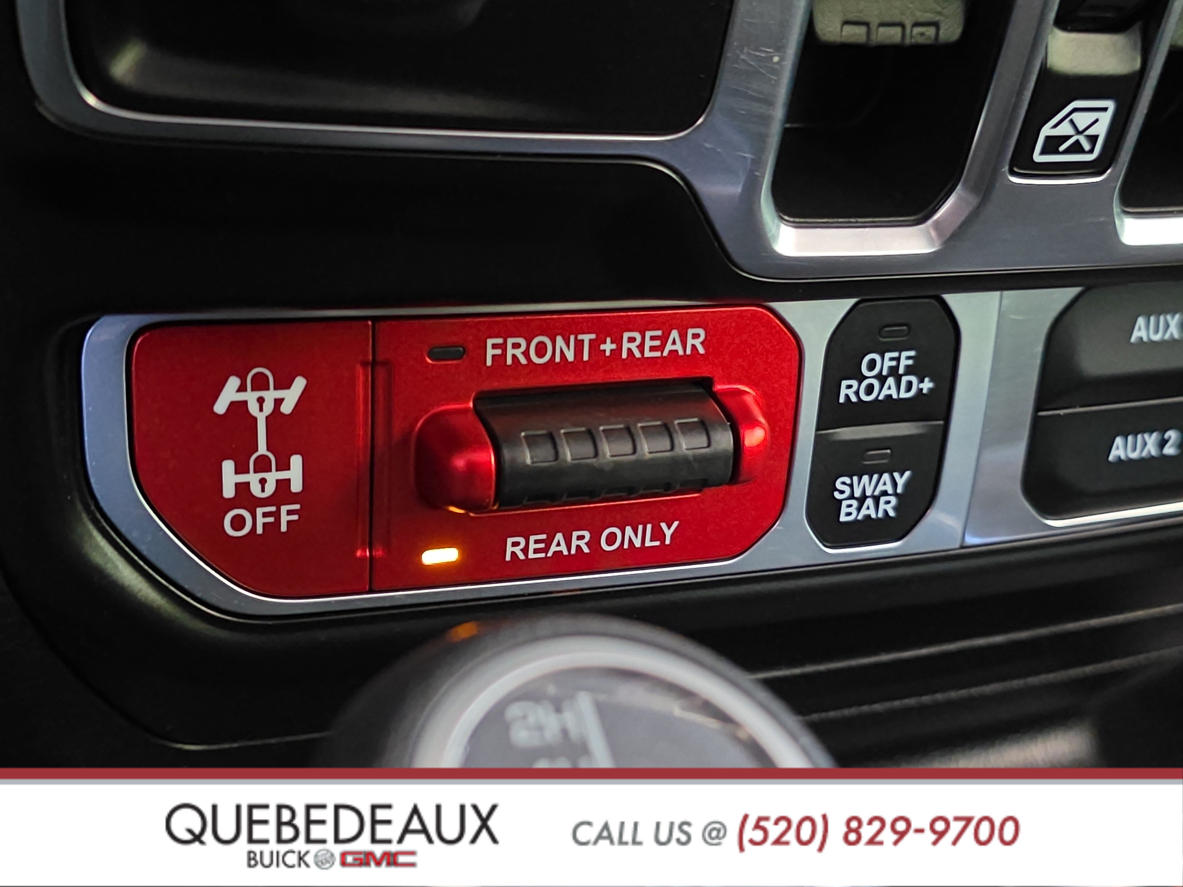 Used 2021 Jeep Wrangler Unlimited Rubicon w/ Dual Top Group AWD/4WD image 23