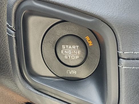 Used 2024 Jeep Wrangler Unlimited Rubicon 4xe w/ Convenience Group image 27