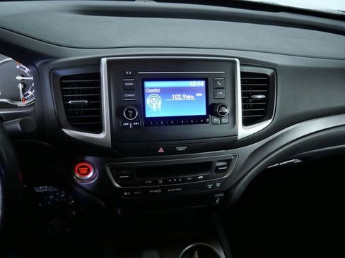 Used 2018 Honda Ridgeline RTL image 17