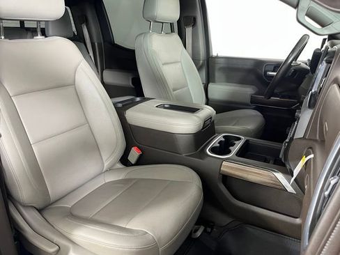 Used 2021 Chevrolet Silverado 1500 RST AWD/4WD image 37
