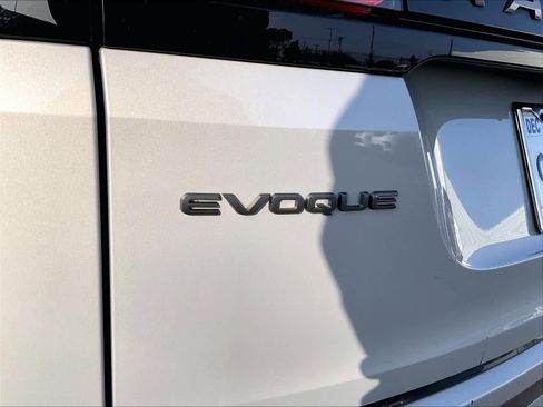 Used 2023 Land Rover Range Rover Evoque R-Dynamic SE AWD/4WD image 11
